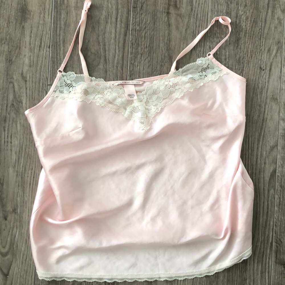 VICTORIA SECRET//TOP